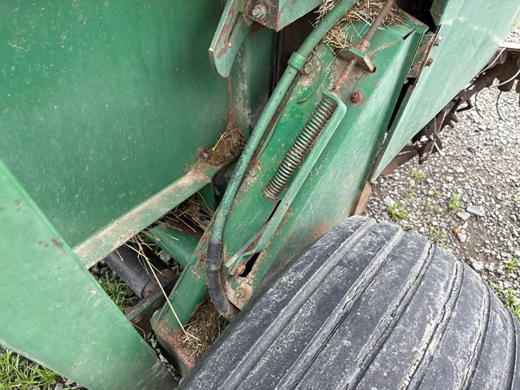john-deere-435-image-30