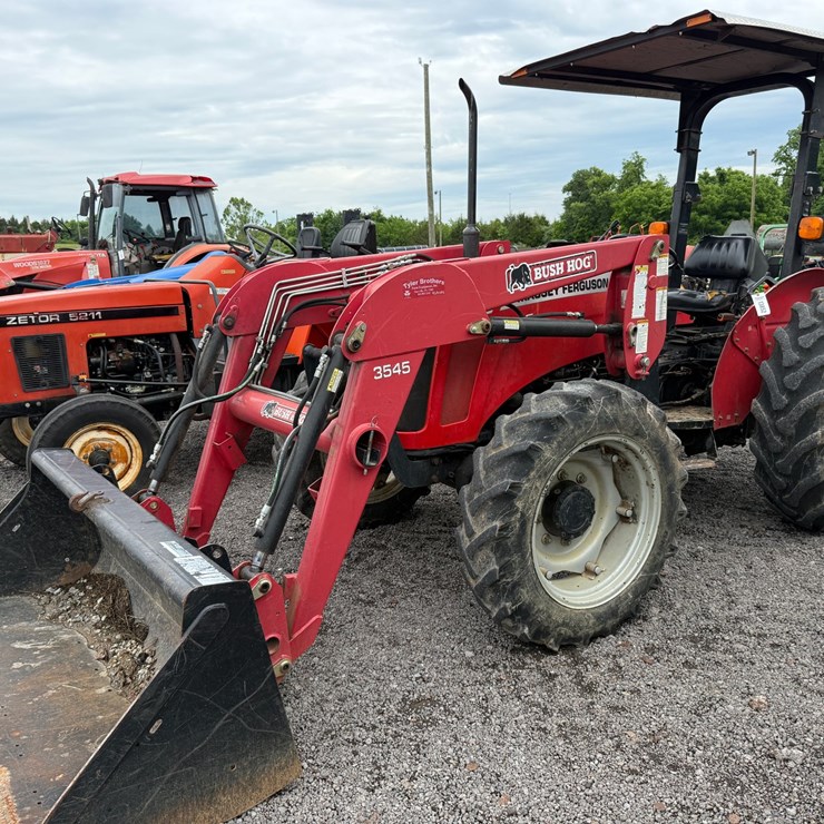 MASSEY-FERGUSON 2615