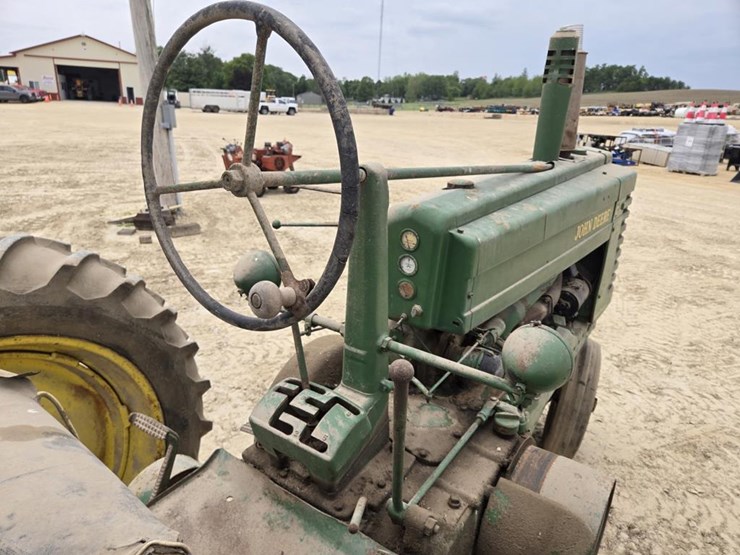 john-deere-a-image-8