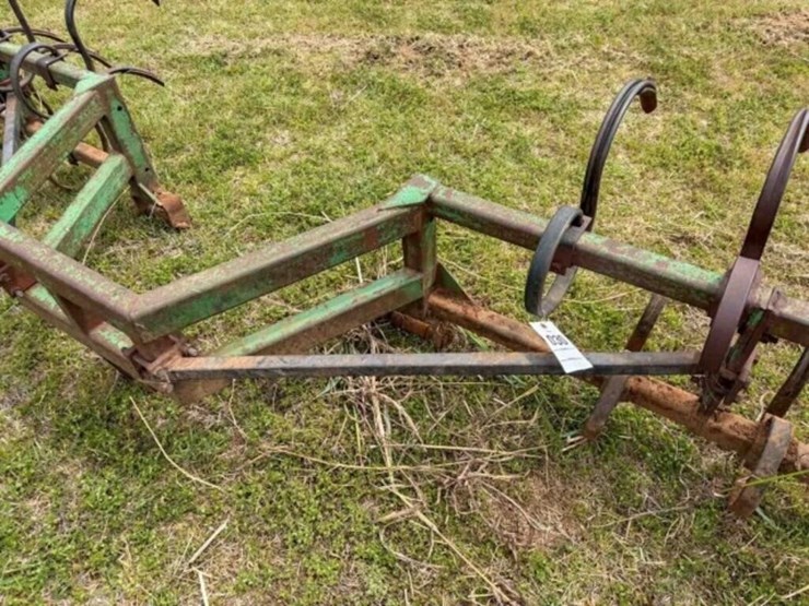 3pt-track-scratcher-bar-image-3