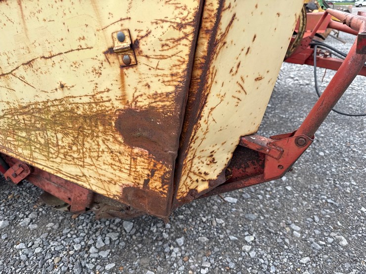 new-holland-477-image-11