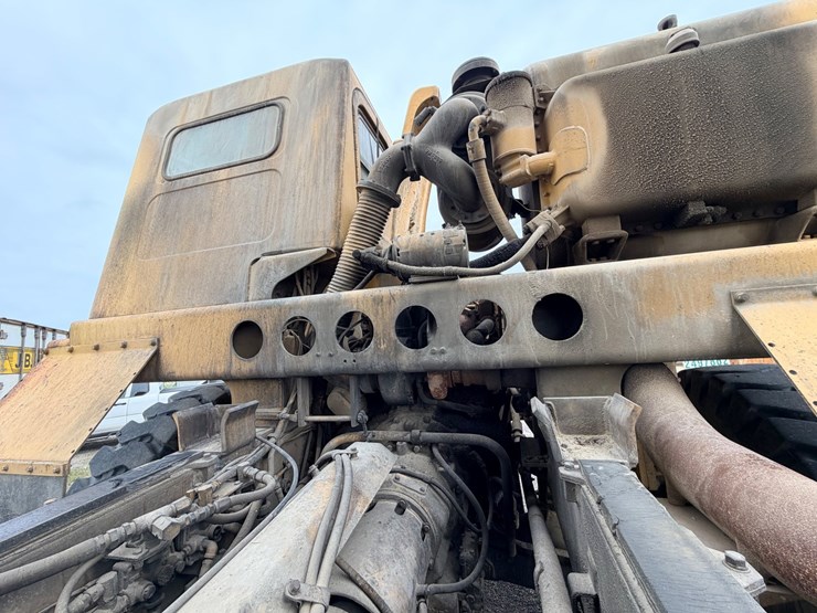 1972-caterpillar-769b-image-57