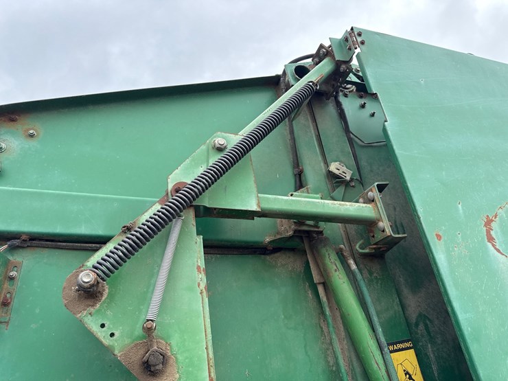 john-deere-435-image-34
