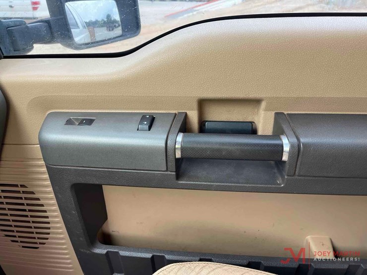 2012-ford-f350-image-34