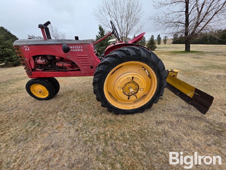 massey-ferguson-22-image-8