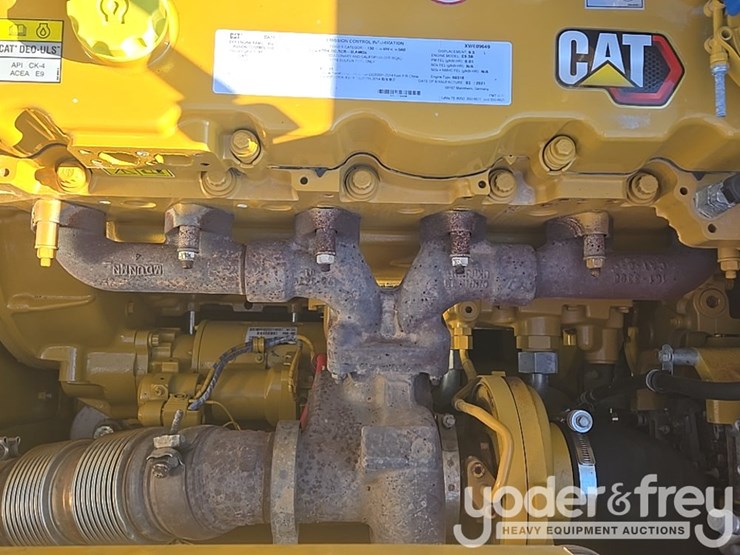 2021-caterpillar-336-image-55