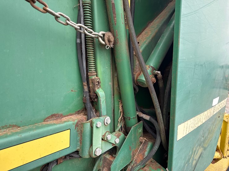 john-deere-435-image-11