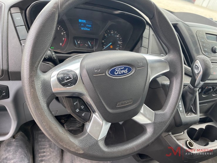 2019-ford-transit-image-25