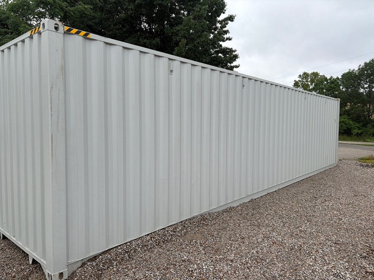 #107-•-40’-5-door-high-cube-shipping-container-image-3