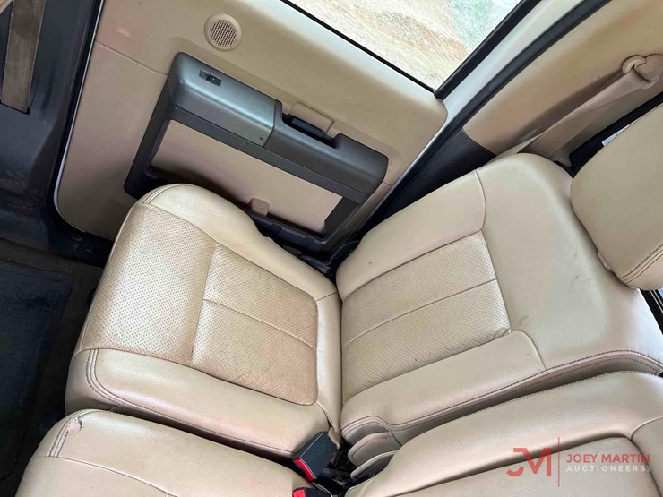 2012-ford-f350-image-26