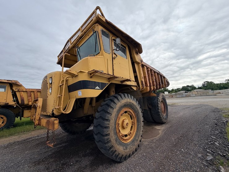 1972-caterpillar-769b-image-3