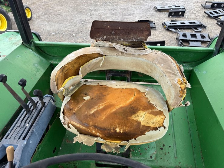 john-deere-4430-image-70
