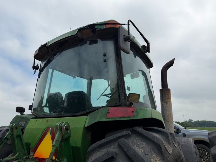 1996-john-deere-8400-image-42
