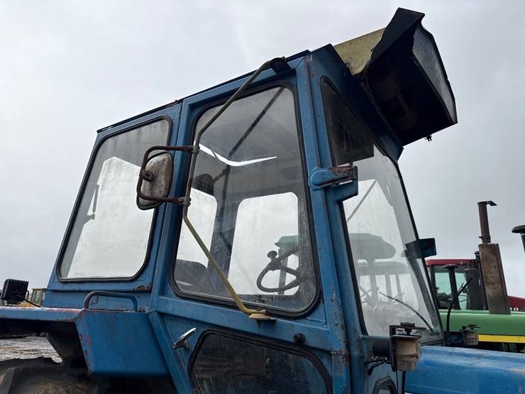 ford-7600-image-43
