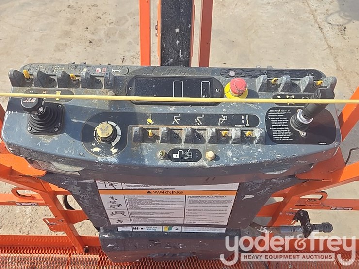 2021-jlg-660sj-image-21