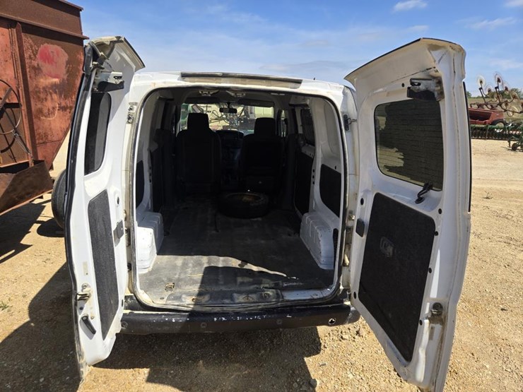 2015-chevrolet-city-express-image-14