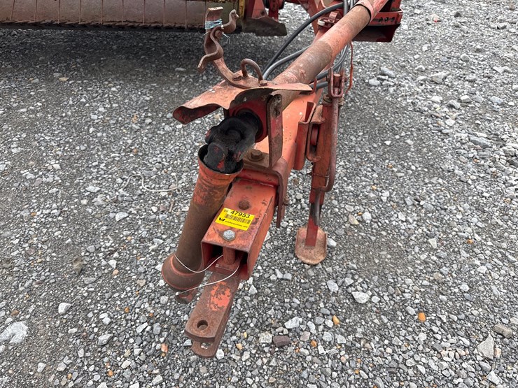 new-holland-477-image-15