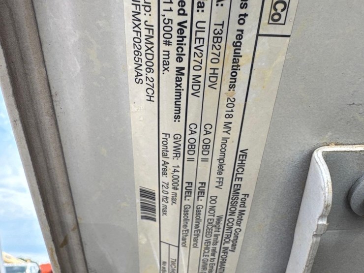 2018-ford-f350-sd-image-26
