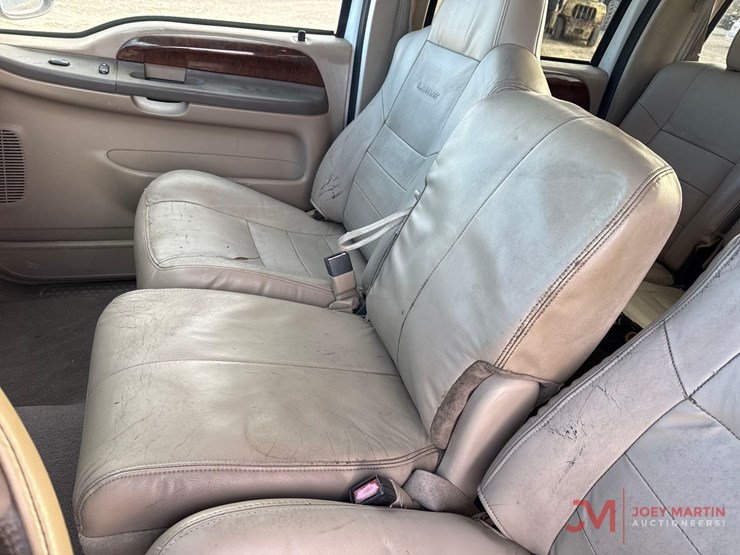 2004-ford-f250-image-25