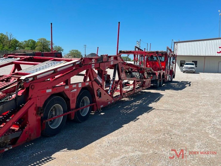 2017-peterbilt-365-image-11