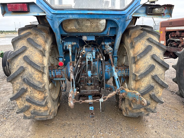 ford-7600-image-7