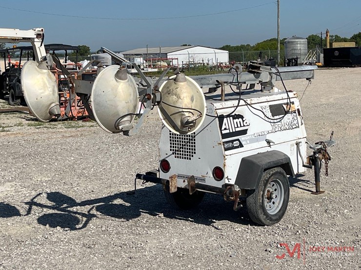 allmandnight-lite-nl8-sho-hd-towable-light-tower-image-5