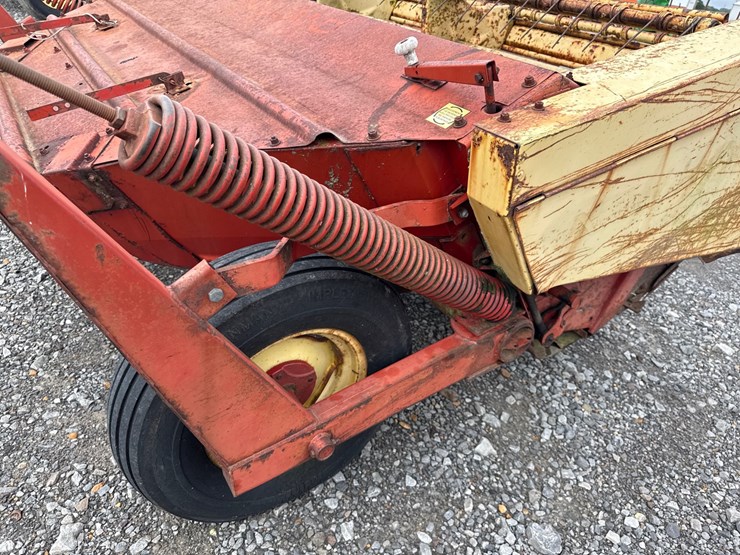 new-holland-477-image-8