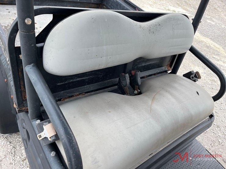 2019-club-car-carryall-1700-image-7