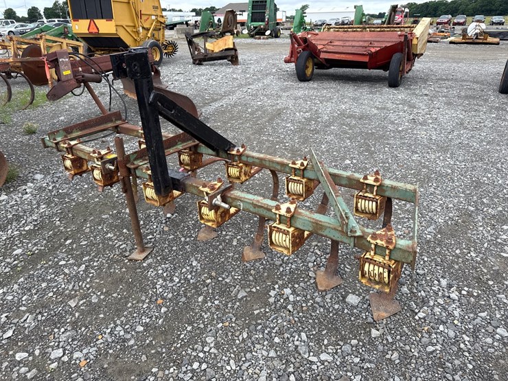 john-deere-6-image-2