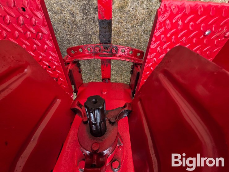massey-ferguson-44-image-13