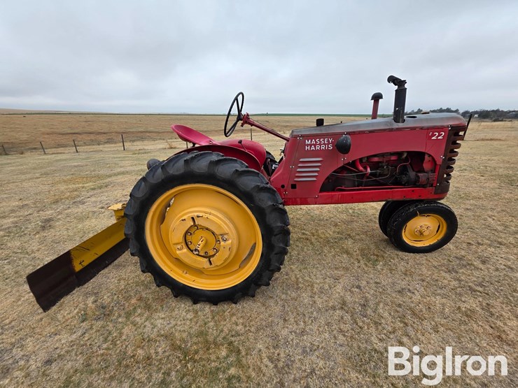 massey-ferguson-22-image-4