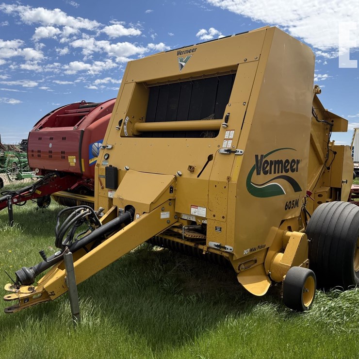 2007 VERMEER 605M