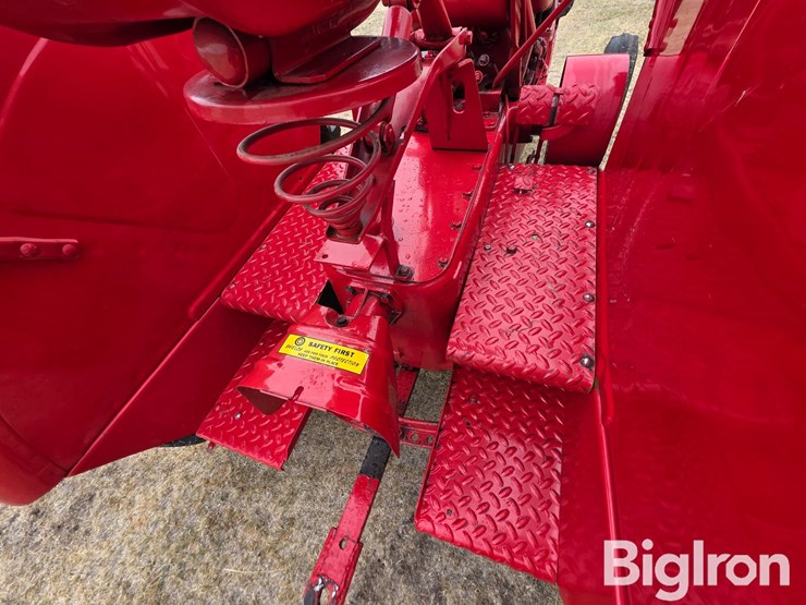 massey-ferguson-44-image-14