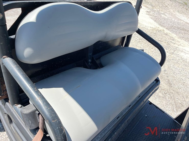 club-car-carryall-1700-image-5