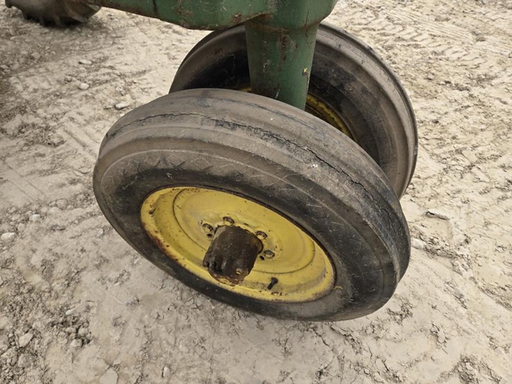john-deere-a-image-4