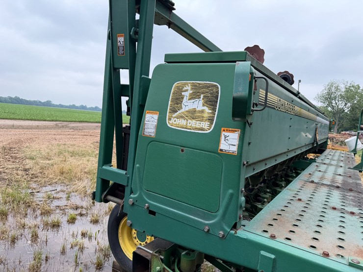 john-deere-530-image-41