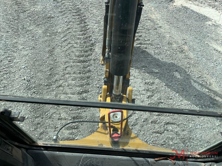 2021-caterpillar-420-xe-image-14