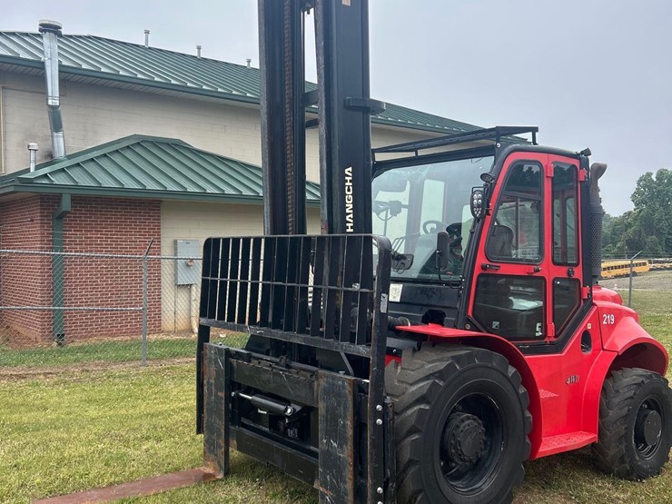 2022-hangcha-cpcd50-cw95c-rt4-4x4-11000lb-rough-terrain-forklift-image-1