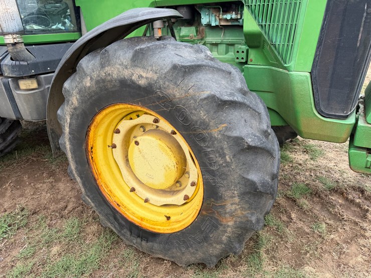1996-john-deere-8400-image-9