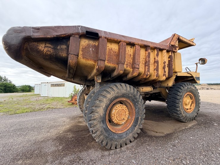 1972-caterpillar-769b-image-9
