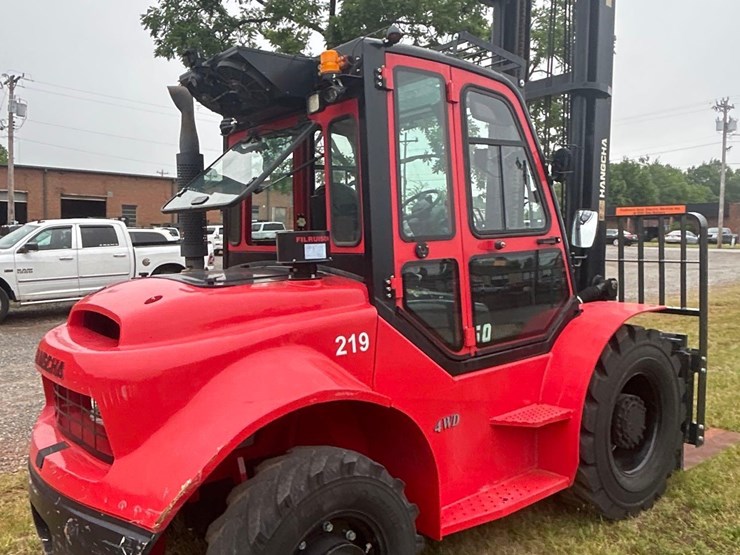2022-hangcha-cpcd50-cw95c-rt4-4x4-11000lb-rough-terrain-forklift-image-3