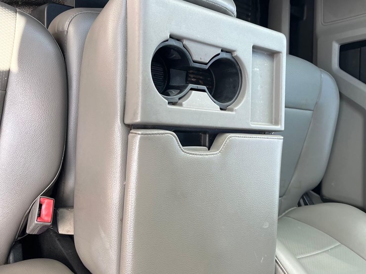 2019-ford-f350-sd-image-31