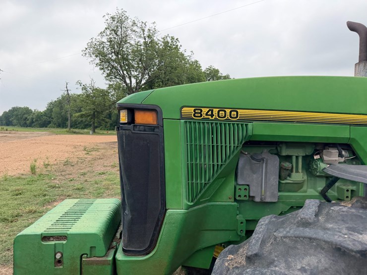 1996-john-deere-8400-image-30