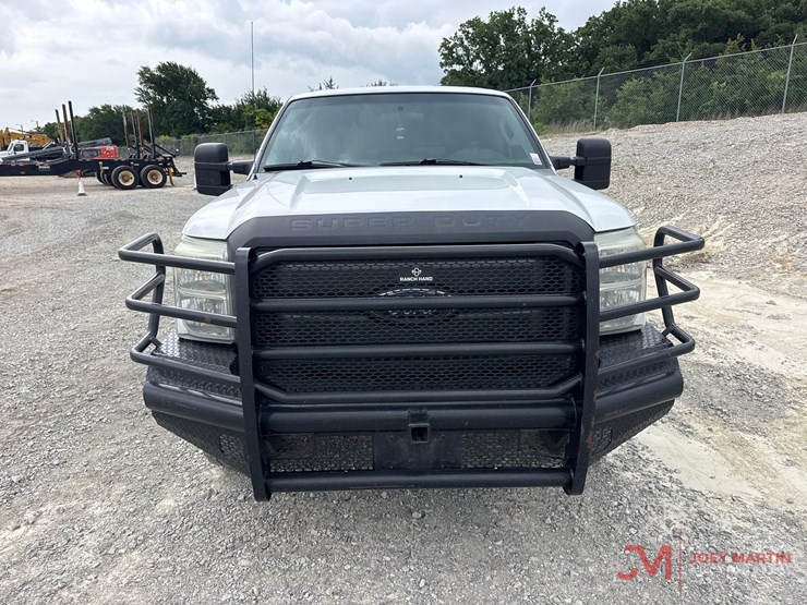 2012-ford-f250-xl-image-5