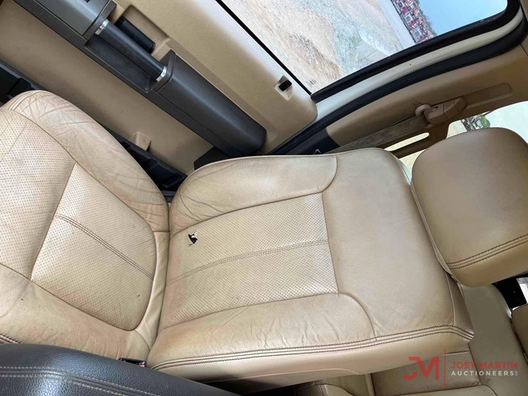 2012-ford-f350-image-32