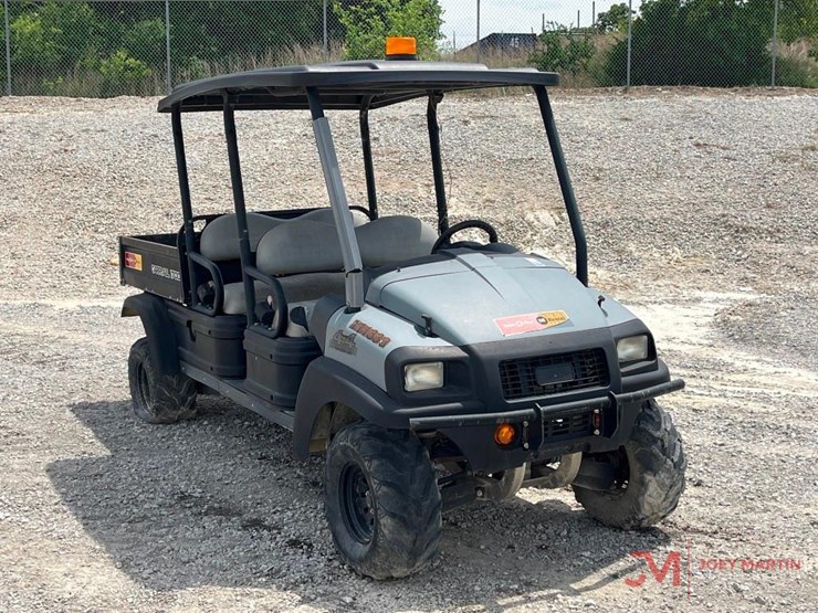 2019-club-car-carryall-1700-image-1