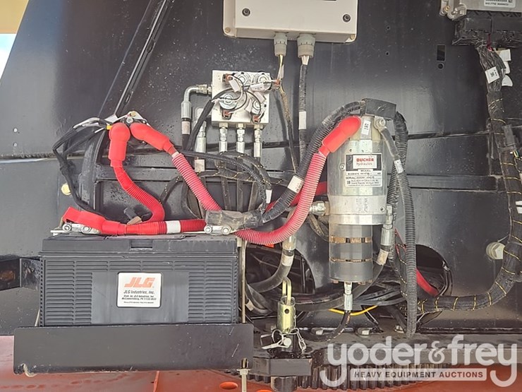 2021-jlg-660sj-image-42