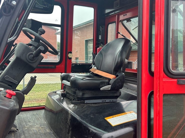 2022-hangcha-cpcd50-cw95c-rt4-4x4-11000lb-rough-terrain-forklift-image-15