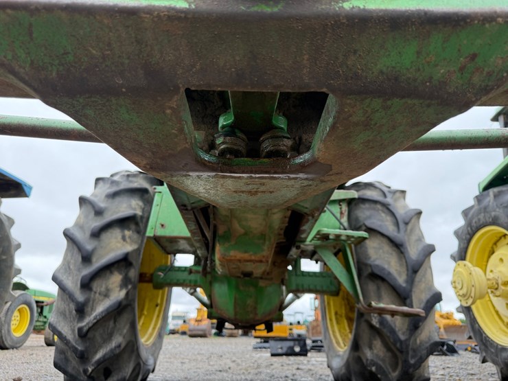john-deere-4430-image-47