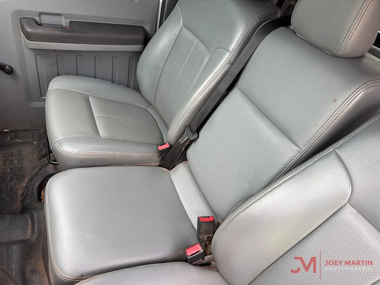 2012-ford-f250-xl-image-29